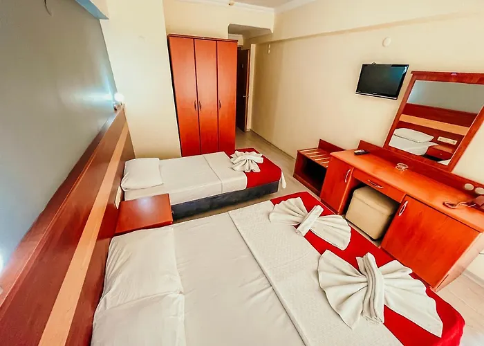 Otel First Class Didim