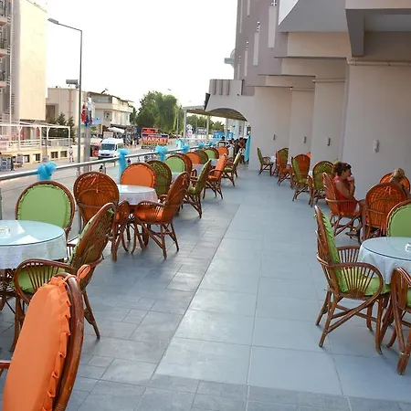 Hotel First Class 4*